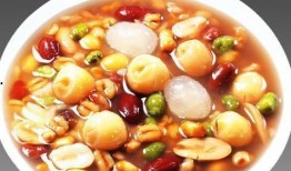 袁凯恋情爆料最新视频,甜蜜瞬间引网友热议